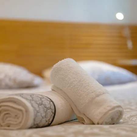 - Jardinet Prive - 5 Minutes Des Plages Sanguinaires - Apartmán Ajaccio (Corsica)