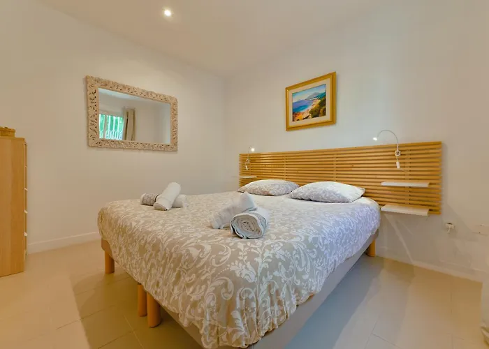 - Jardinet Prive - 5 Minutes Des Plages Sanguinaires -